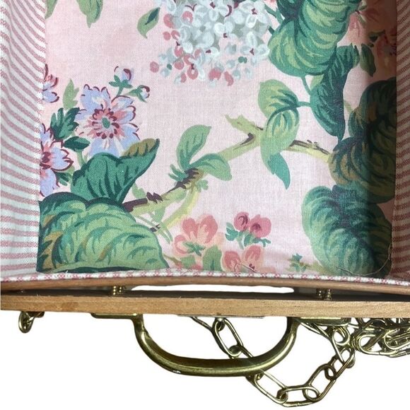 Vintage custom cigar box purse gold cross body chain shoulder strap 7” x 7.5” - Picture 6 of 6